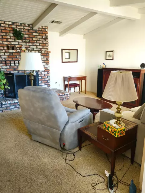 Living - 1657 Willow Ave, Clovis, CA 93612 photo 1 of 2