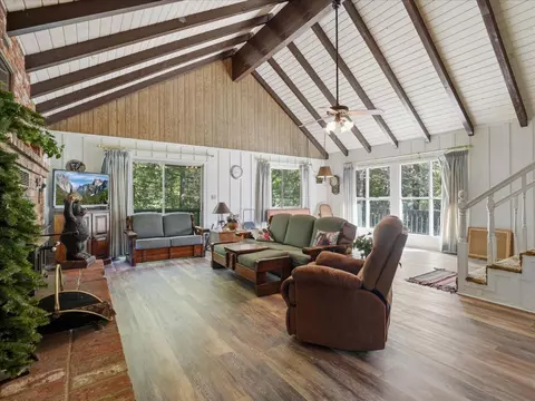 Living - 45167 Tolladay Rd, Oakhurst, CA 93644 photo 1 of 5