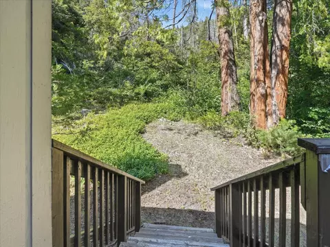 Exterior - 45167 Tolladay Rd, Oakhurst, CA 93644 photo 7 of 21