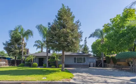 5719 E Bernadine Dr, Fresno, CA 93727