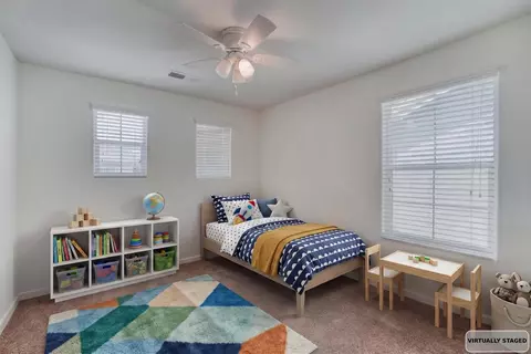 Bedroom - 1525 N Piccadilly Ln, Clovis, CA 93619 photo 3 of 7