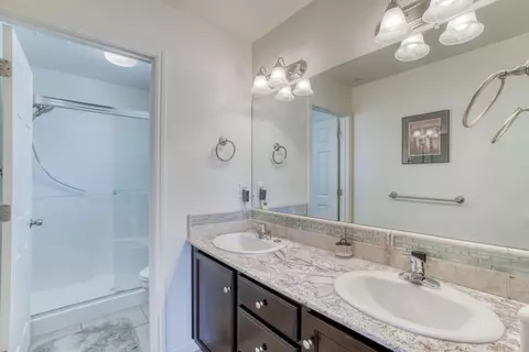 Bath - 1525 N Piccadilly Ln, Clovis, CA 93619 photo 1 of 3