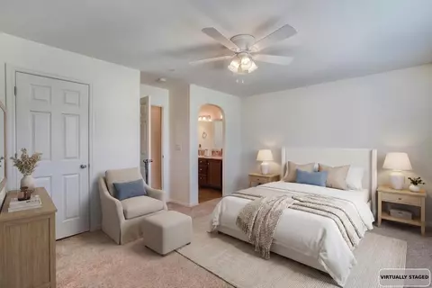 Bedroom - 1525 N Piccadilly Ln, Clovis, CA 93619 photo 1 of 7