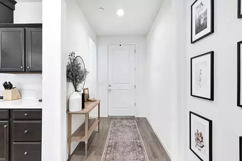 Entry Way - 4155 Dennis Ave, Clovis, CA 93619 photo 1 of 3