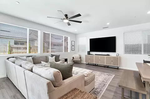 Living - 4155 Dennis Ave, Clovis, CA 93619 photo 1 of 2