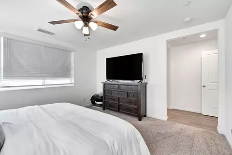 Bedroom - 4155 Dennis Ave, Clovis, CA 93619 photo 6 of 6