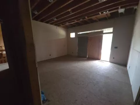 Living - 33555 Merrill Ranch Rd, O Neals, CA 93645 photo 1 of 3