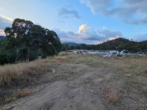 Exterior - 33555 Merrill Ranch Rd, O Neals, CA 93645 photo 6 of 18