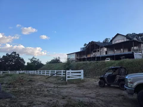 Exterior - 33555 Merrill Ranch Rd, O Neals, CA 93645 photo 12 of 18