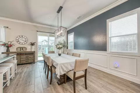 Dining - 585 Bloom Ln, Clovis, CA 93619 photo 1 of 4