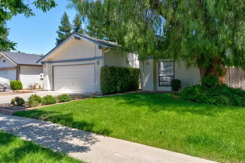 367 W Teague Ave, Fresno, CA 93711