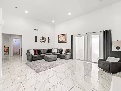Living - 1012 Fedora Ave, Clovis, CA 93612 photo 4 of 5