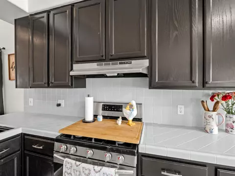 Kitchen - 1012 Fedora Ave, Clovis, CA 93612 photo 5 of 6