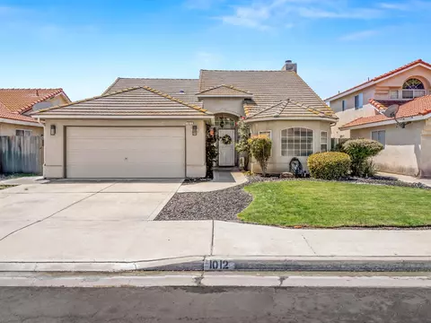 1012 Fedora Ave, Clovis, CA 93612