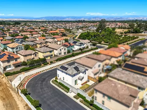 View/Area - 3714 Connected Pl, Clovis, CA 93619 photo 7 of 11