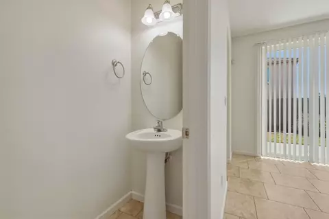 Entry Way - 3714 Connected Pl, Clovis, CA 93619 photo 3 of 6