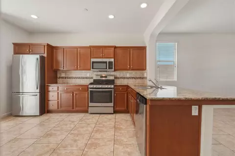 Kitchen - 3714 Connected Pl, Clovis, CA 93619 photo 2 of 4