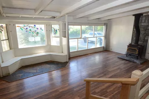 Living - 54016 Road 200, North Fork, CA 93643 photo 2 of 4