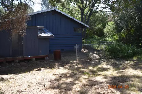 Exterior - 54016 Road 200, North Fork, CA 93643 photo 7 of 12