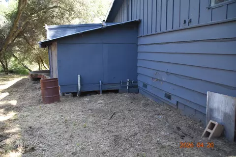 Exterior - 54016 Road 200, North Fork, CA 93643 photo 6 of 12