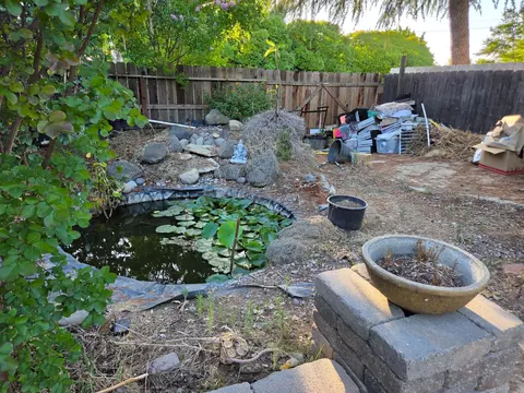 Exterior - 467 W Tenaya Ave, Clovis, CA 93612 photo 4 of 7