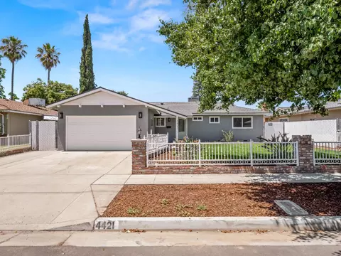 4421 N Maple Ave, Fresno, CA 93726