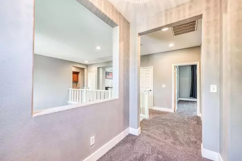 Entry Way - 11079 E Mitchell Peak Way, Clovis, CA 93619 photo 4 of 7