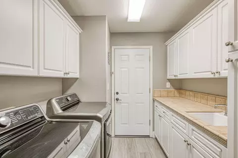 Other - 11079 E Mitchell Peak Way, Clovis, CA 93619 photo 5 of 9
