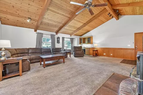Living - 1185 N Locan Ave, Clovis, CA 93619 photo 1 of 4