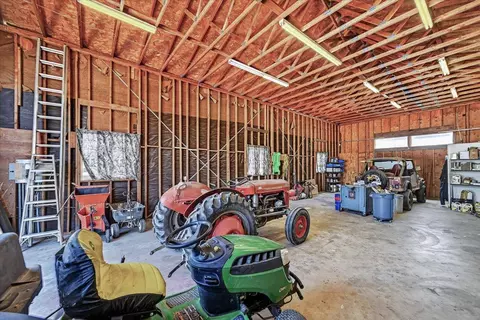 Other - 1185 N Locan Ave, Clovis, CA 93619 photo 18 of 20