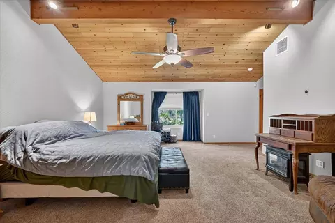Bedroom - 1185 N Locan Ave, Clovis, CA 93619 photo 3 of 5