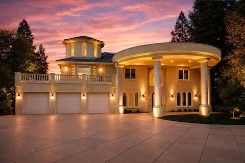 12622 Valley Vista Ln, Fresno, CA 93730