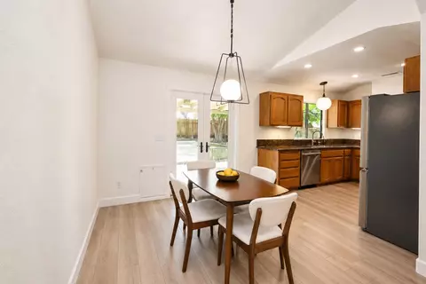 Dining - 605 W Polson Ave, Clovis, CA 93612 photo 1 of 1