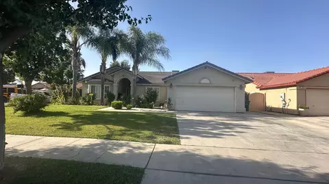 15888 W Stanislaus, Kerman, CA 93630
