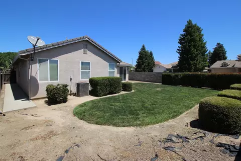 Exterior - 1014 Mango, Madera, CA 93637 photo 6 of 6