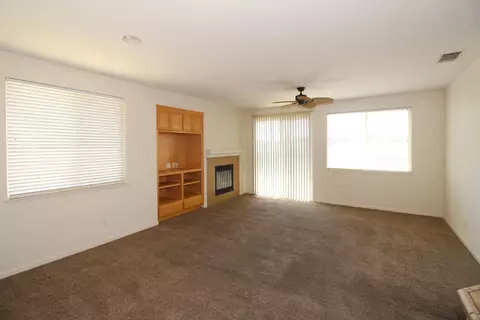Living - 1014 Mango, Madera, CA 93637 photo 3 of 5