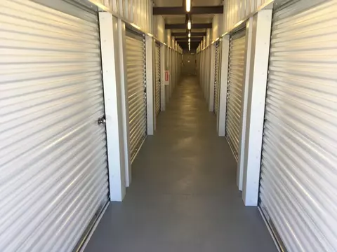 Entry Way - 30455 Auberry Rd, Prather, CA 93651 photo 1 of 1