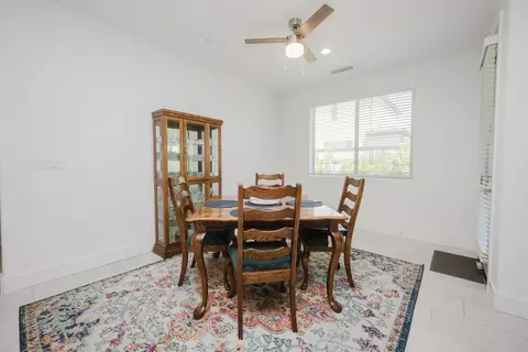 Dining - 4285 Monarch Pl, Madera, CA 93636 photo 1 of 3