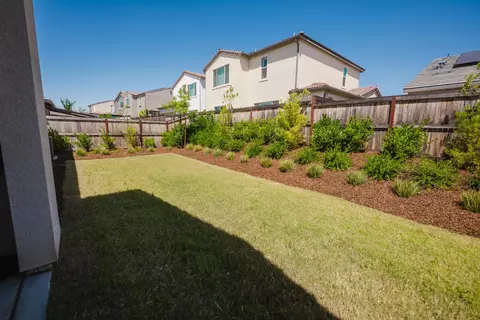 Exterior - 4285 Monarch Pl, Madera, CA 93636 photo 6 of 6