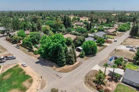 View/Area - 36358 Orange Grove Ave, Madera, CA 93636 photo 7 of 7