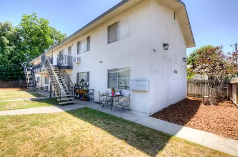 Exterior - 446 N Maple Ave, Fresno, CA 93702 photo 6 of 6