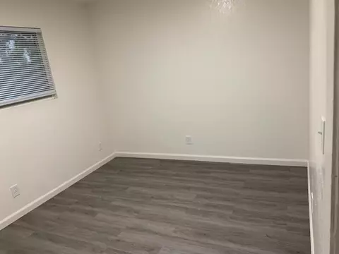 Bedroom - 446 N Maple Ave, Fresno, CA 93702 photo 9 of 12