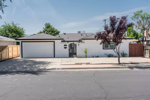 Exterior - 974 W Fairmont, Clovis, CA 93612 photo 1 of 3