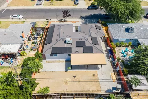View/Area - 974 W Fairmont, Clovis, CA 93612 photo 4 of 7