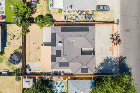 View/Area - 974 W Fairmont, Clovis, CA 93612 photo 6 of 7