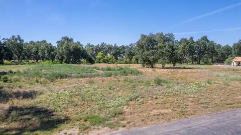 1185 S Riverbend, Sanger, CA 93657 photo 7