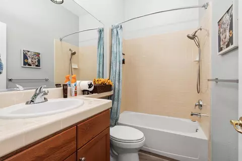 1812 N Graybark Ave, Clovis, CA 93619 photo 24