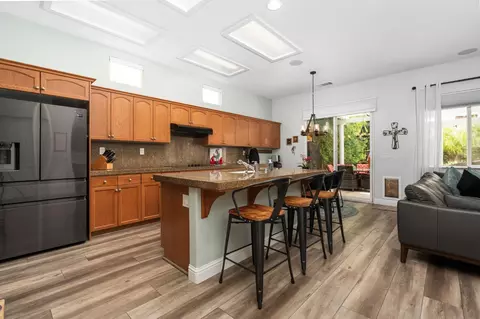 1812 N Graybark Ave, Clovis, CA 93619 photo 10