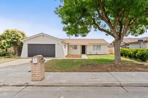 5339 W Swift Ave, Fresno, CA 93722