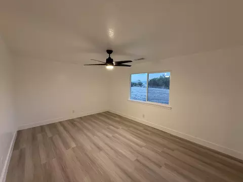 Bedroom - 36610 Kenneth Ave, Madera, CA 93636 photo 3 of 4
